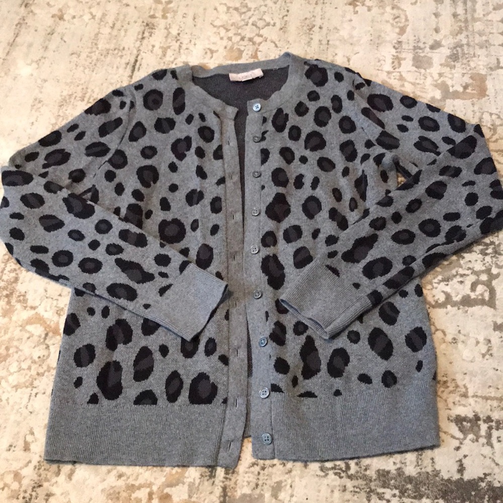 Loft Outlet Grey Cheetah Print Cardigan Size S